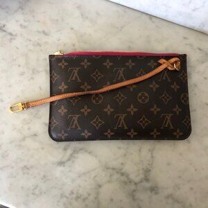 LOUIS VUITTON Pouchette Peony Pink Lining with Wristlet Strap 10 x 6